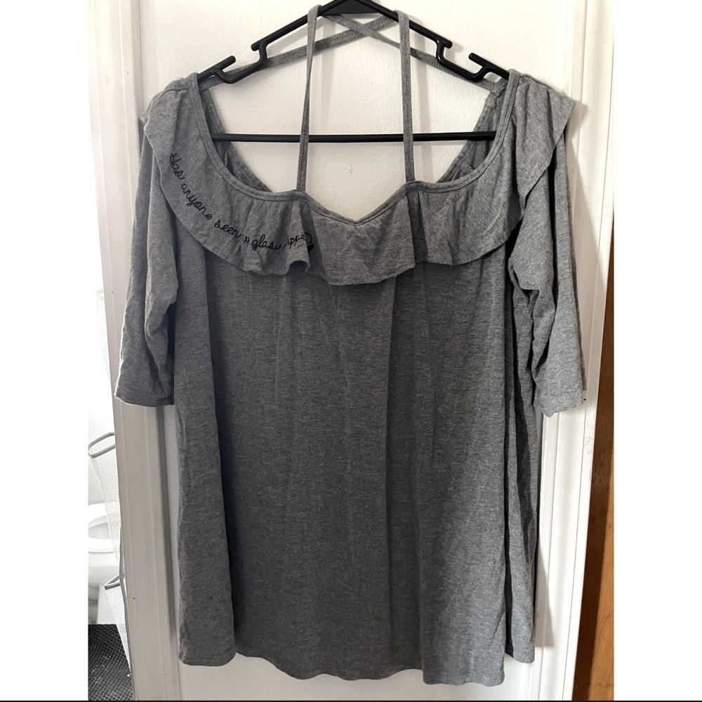 Grey sleeved strappy Cinderella shirt